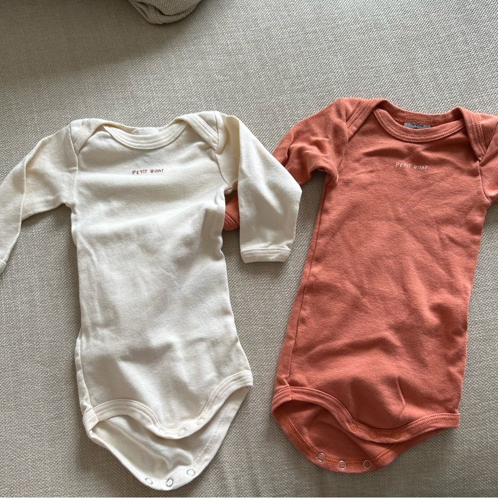 PETIT BATEAU bodysuits